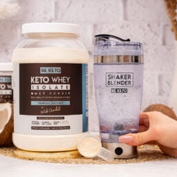 Proteína keto con mct – coco y chocolate blanco 800g