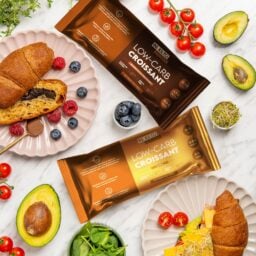 Croissant bajo en carbohidratos con relleno de chocolate 50g